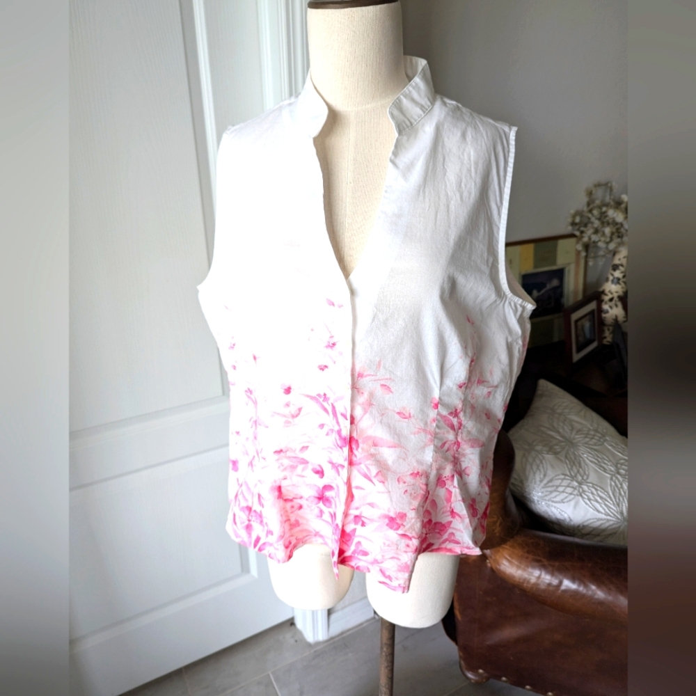Sweet Pink Floral Sleeveless Cotton Blouse